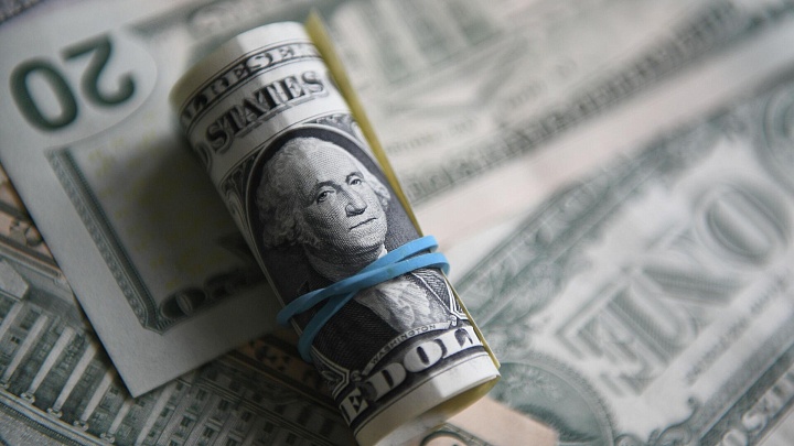 СМИ раскрыли, сколько заработали российские миллиардеры с начала года