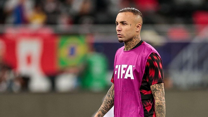 ЦСКА проявляет интерес к футболисту "Фламенго", пишут СМИ