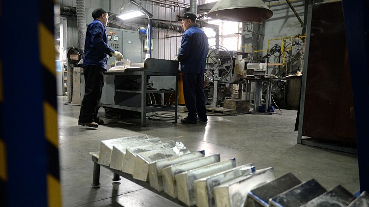 Цена на серебро превысила 36 долларов за тройскую унцию впервые с 2012 года