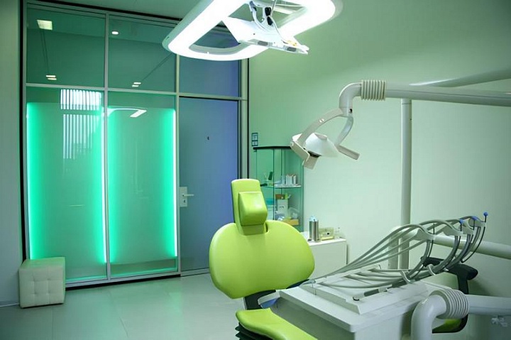 Однодневная имплантация зубов в Центре Современной Стоматологии CSSdent в Москве