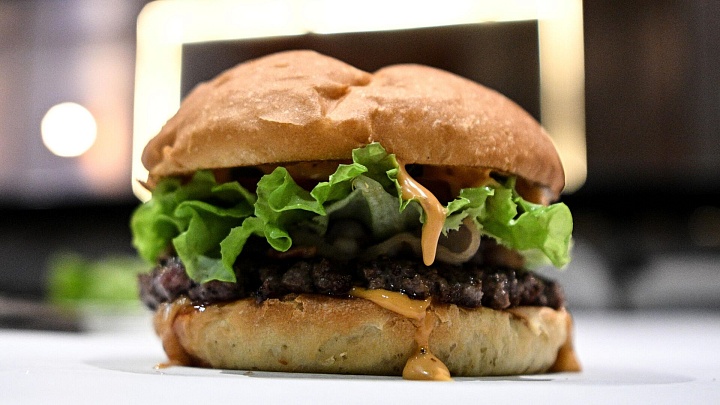 Роскачество в этом году проведет проверку бургеров