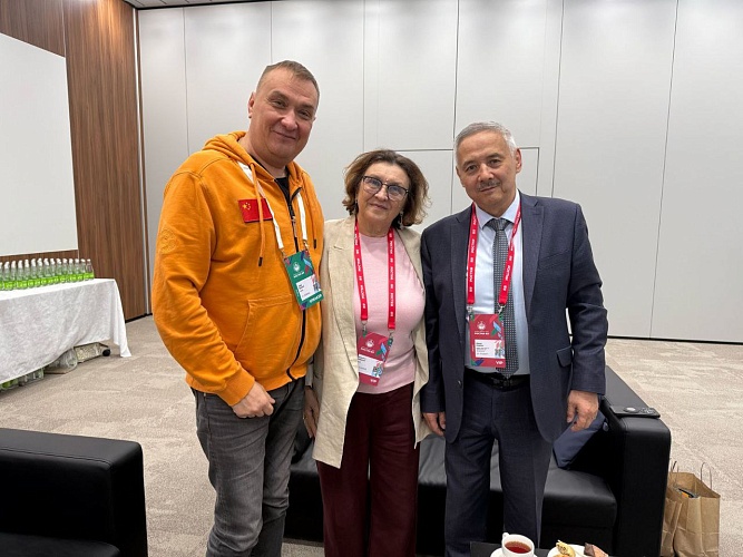 Бизнес с Китаем: мастер-класс от Максима Спасского