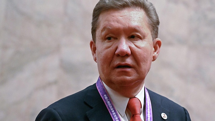 "Газпром" поставит по "Силе Сибири" газа больше, чем по контракту